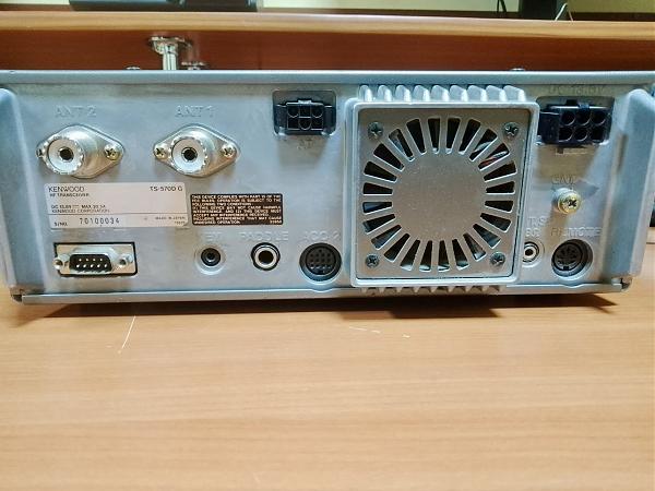 Продам Kenwood TS-570