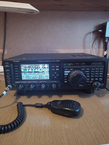 Продам кв трансивер yaesu ftdx-1200