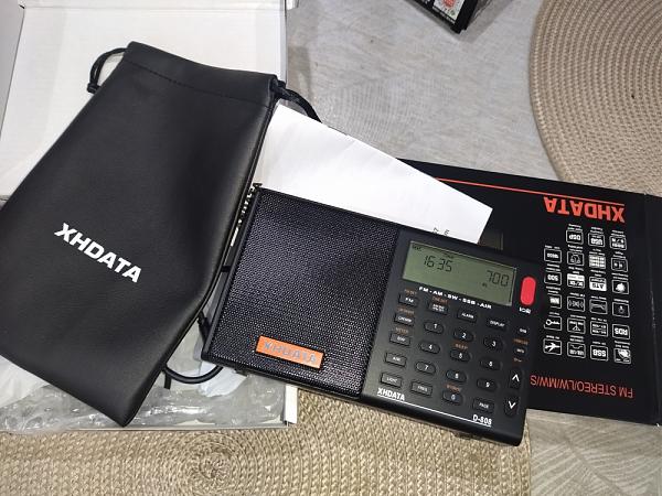 Продам приемник XHDATA D-808 black