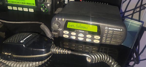 Продам Motorola GM36О VHF 145MHz 25wt