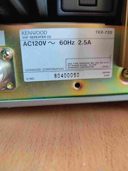 Продам Kenwood TKR-720 настольный ретранслятор