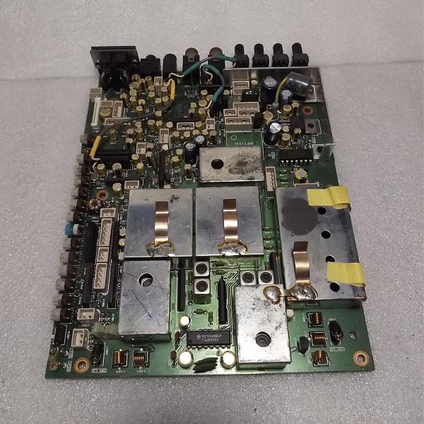 Продам По запчастям Yaesu FT-850, FT-890