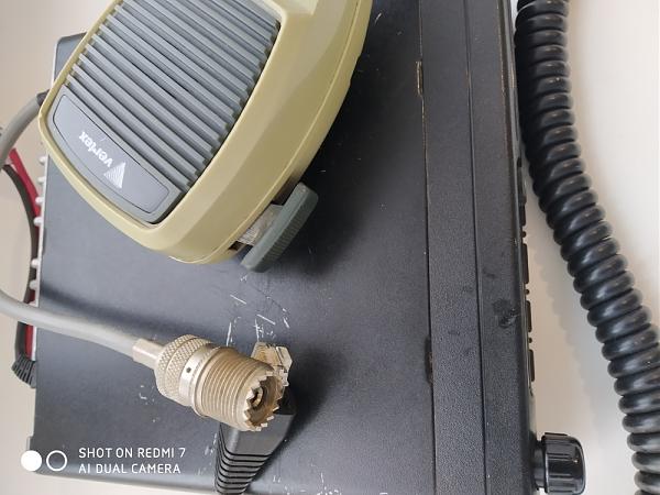 Продам укв трансивер vertex 3000v