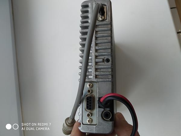 Продам укв трансивер vertex 3000v