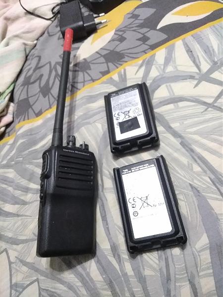 Продам Vertex Standart VX-231 (VHF )