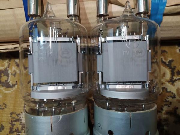 Продам Лампы ГУ-81М,2шт.Панель для ГУ 81