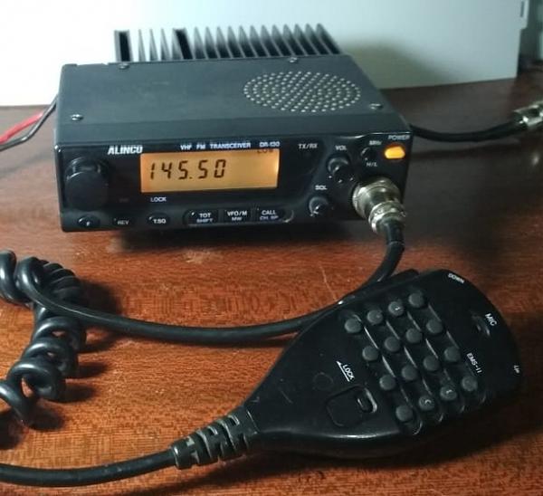 Продам Alinco DR-130