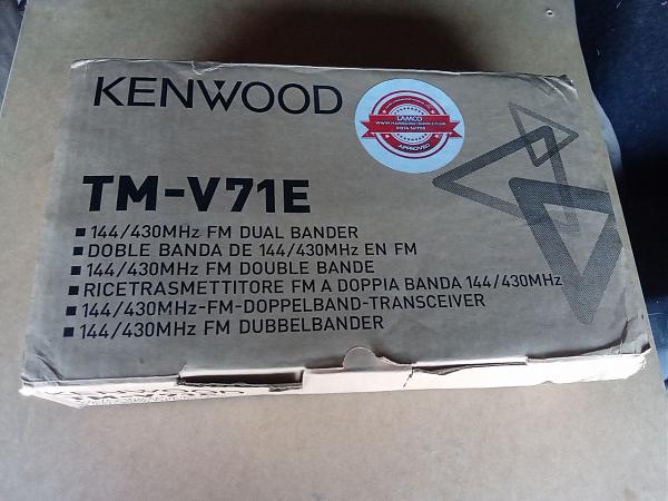 Продам Kenwood TM V-71E