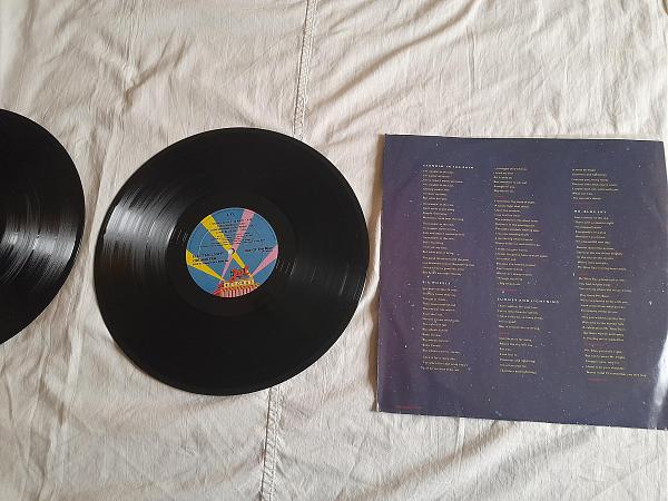 Продам Пластинка - альбом Electric Liht Orchestra