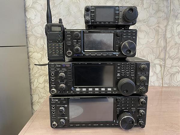 Продам Icom IC-7300м