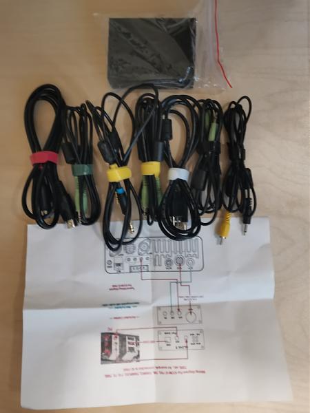 Продам Трансивер ICOM IC-718