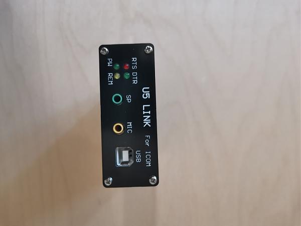 Продам Трансивер ICOM IC-718