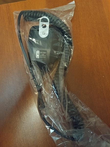 Продам микрофон HM-118N для КВ и УКВ трансиверов Icom