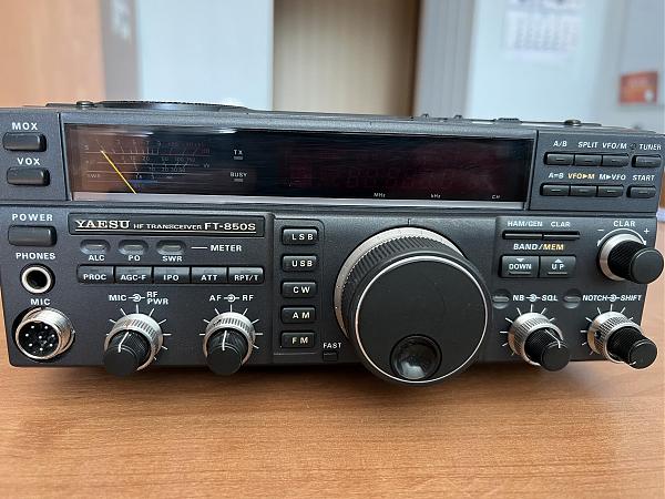 Продам Трансивер FT-850S