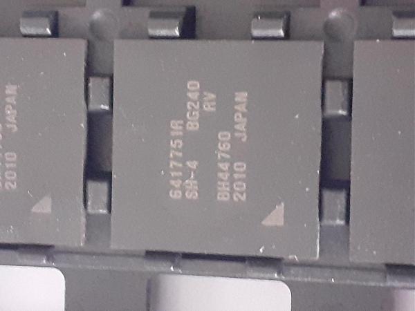 Продам Для IC-7600 HD6417751RBG240V