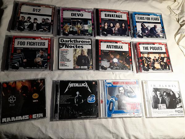 Продам Музыкальные CD - MP3 12штук