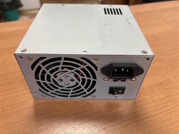 Продам Блок питания 13.8 вольт 32 ампера