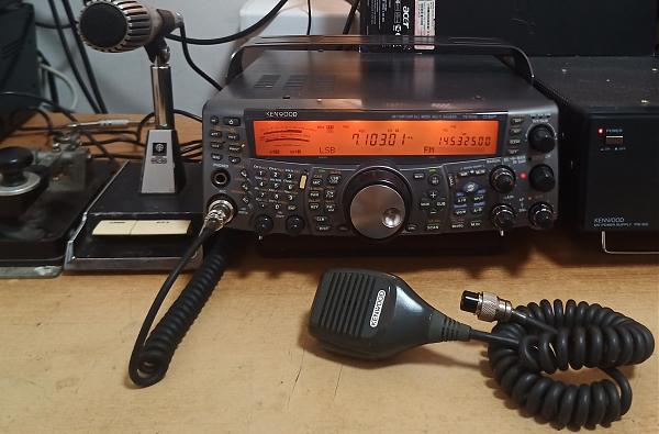 Продам Kenwood TS-2000