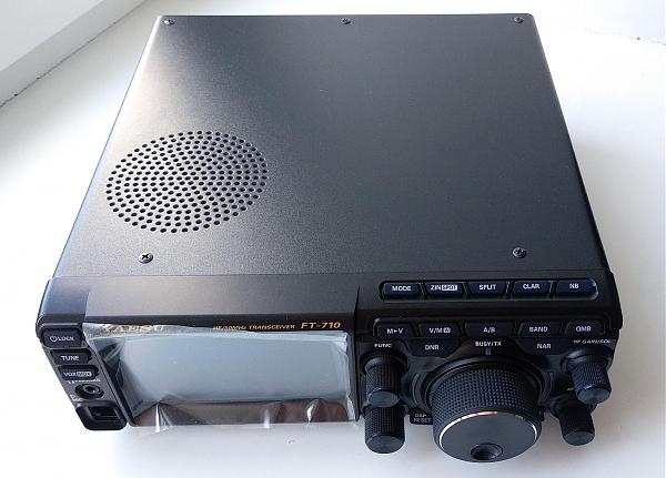 Продам Yaesu FT-710