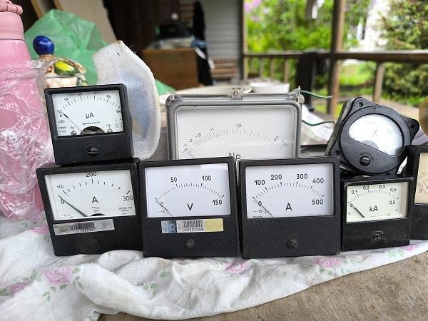Продам Индикаторы напряжения и тока