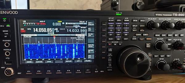 Продам Kenwood TS-890S