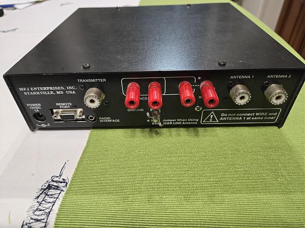 Продам Тюнер MFJ-993B
