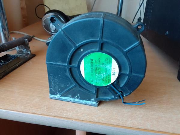 Продам для обдува ламп