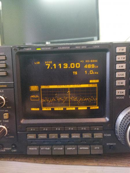 Продам Icom r 9000