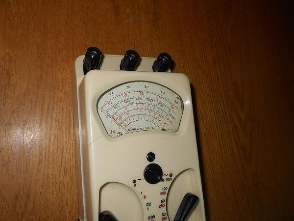 Продам Вольтметр GWO 20