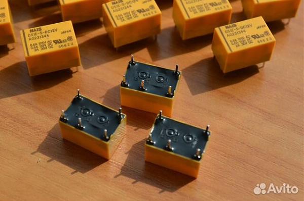Продам Реле сигнальные Panasonic, DS1E-S-DC12V, лот 22шт