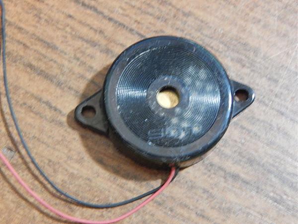 Продам Пьезоизлучатель DFM-27