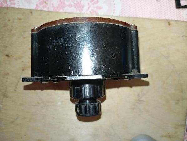 Продам Потенциометр EЭ7.027.020.CM10-30211mw