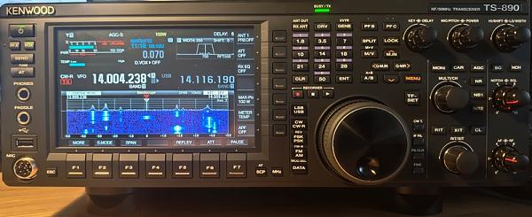 Продам Kenwood TS-890S