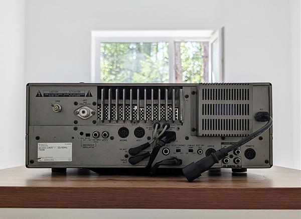 Продам Трансивер Kenwood TS-950SD