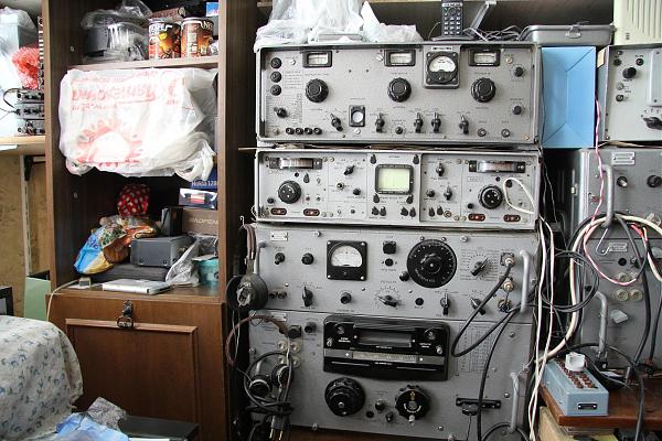 Продам Р-250м2 с эмф и приставки Р-376 и Р-376м