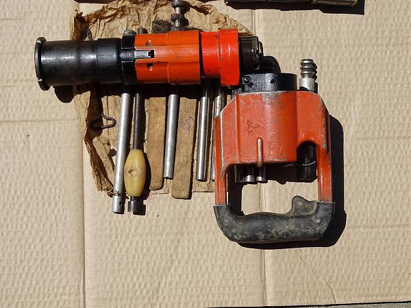 Продам Монтажный пороховой пистолет ПЦ-84