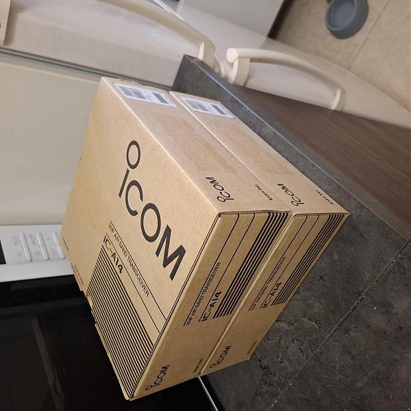 Продам Авиационная рация ICOM IC-A14