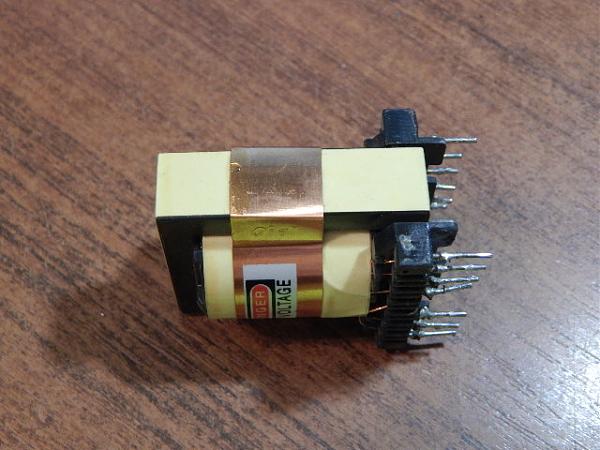 Продам Трансформатор мини(5)