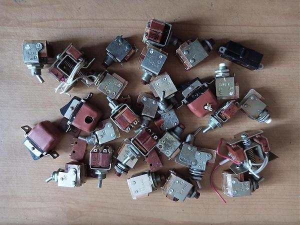 Продам Тумблеры