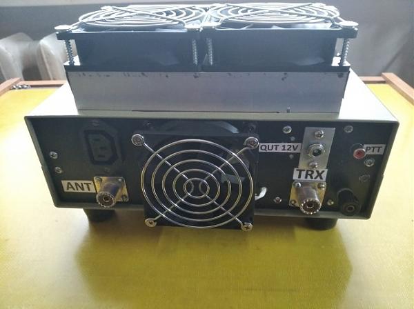 Продам Усилитель мощности КВ EB-104