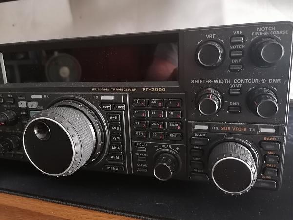 Продам Трансивер FT-2000