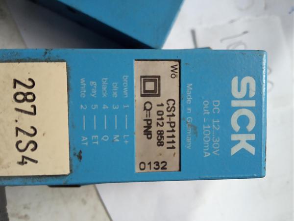 Продам Датчик цвета SICK CS1-P1111