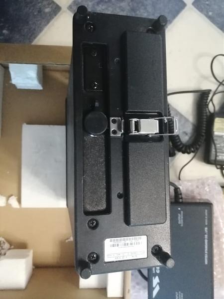 Продам Новая кв радиостанция vertex standart VX-1210
