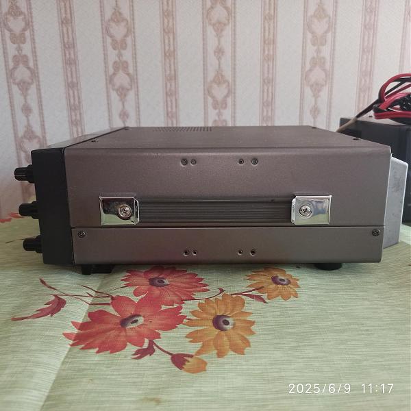 Продам Kenwood TS 570-D