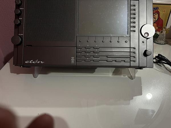Продам Радиоприемник ETON E1XM