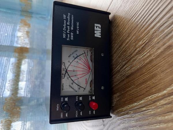 Продам Измеритель КСВ и мощности MFJ-815c