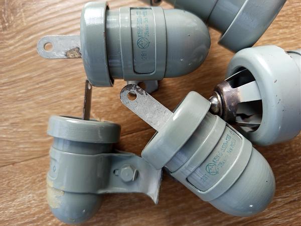 Продам Конденсаторы К15У-2