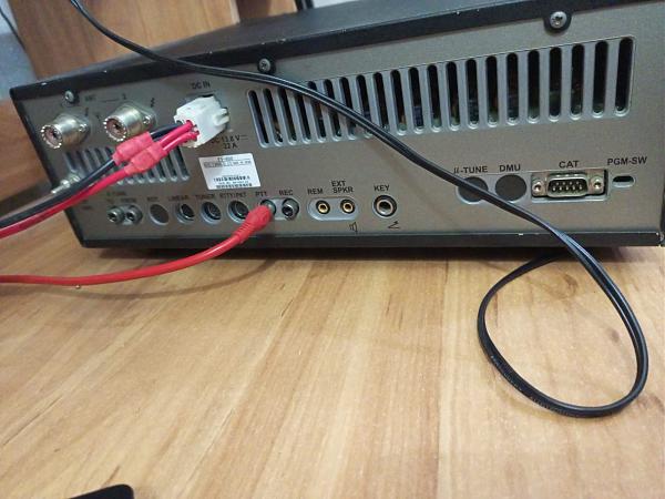 Продам Трансивер YAESU FT-950
