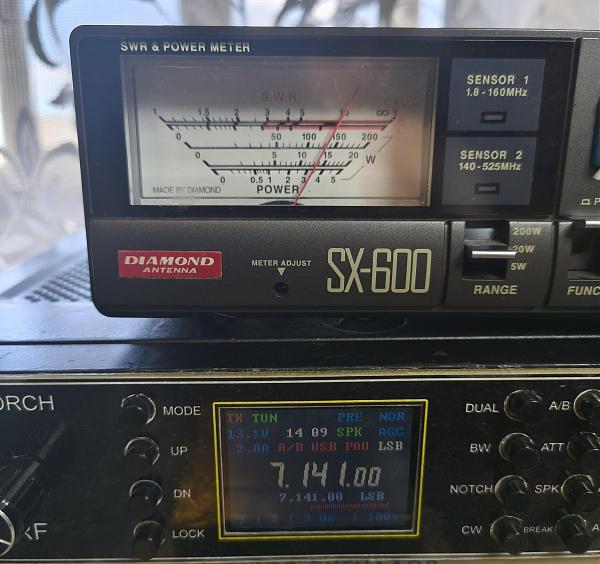 Продам QRP трансивер Аист