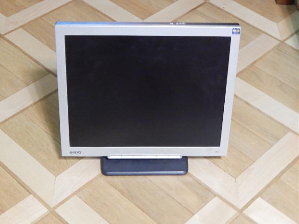 Продам Мониторы (3 вида)